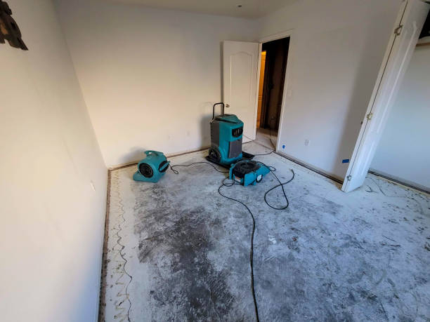 Best Emergency water damage restoration  in Oakbrook, KY